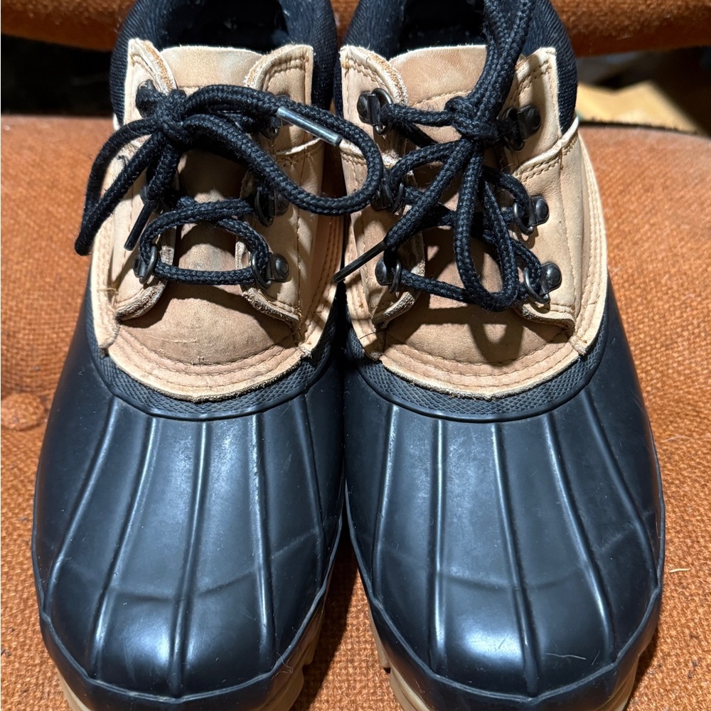 3M Thinsulate Black and Tan Men's Rain Boots